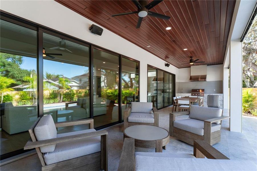 Exterior details and patio area of a home in , Tampa (Image 23).