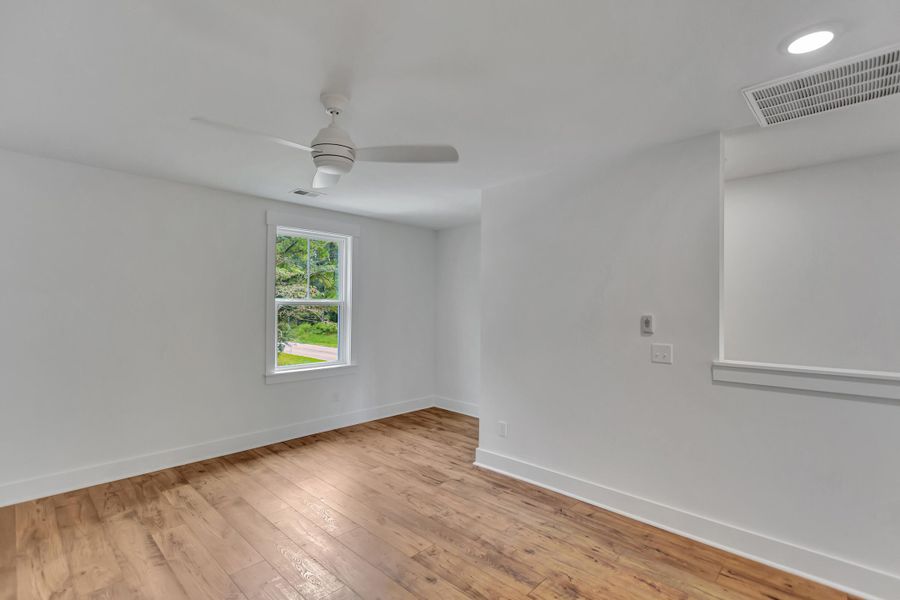 Spacious, unfurnished interior of a new home in , Awendaw (Image 21).