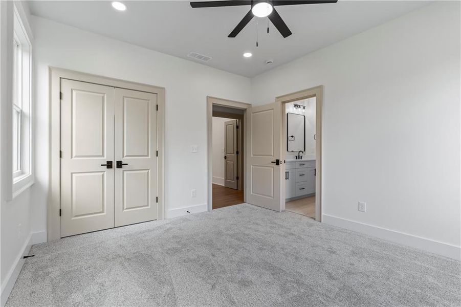 Spacious, unfurnished interior of a new home in , Lilburn (Image 28).