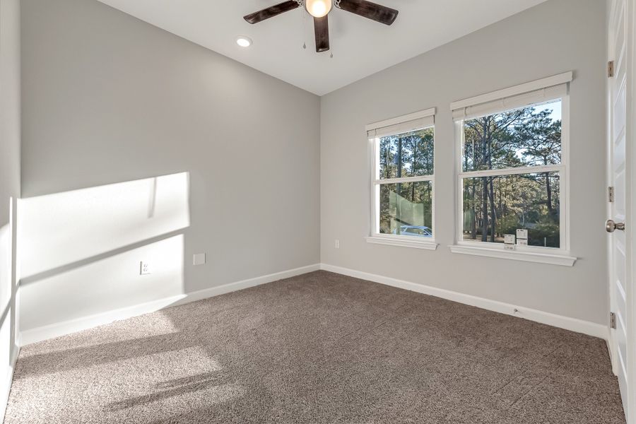 Spacious, unfurnished interior of a new home in Oak Hollow, Crestview (Image 27). Spacious, unfurnished interior of a new home in Oak Hollow, Crestview (Image 27).