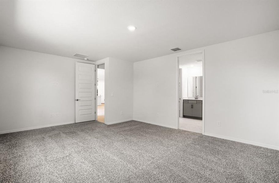 Spacious, unfurnished interior of a new home in , Bartow (Image 26). Spacious, unfurnished interior of a new home in , Bartow (Image 26).