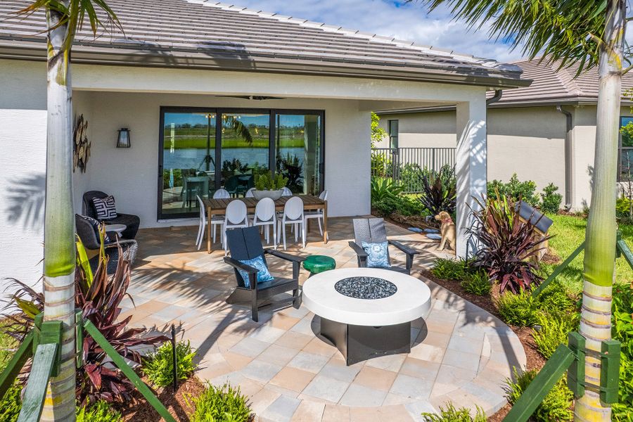 Representative exterior details of a home built from the Tribeca by GL Homes in Valencia Parc at Riverland, Port St. Lucie (Image 23).