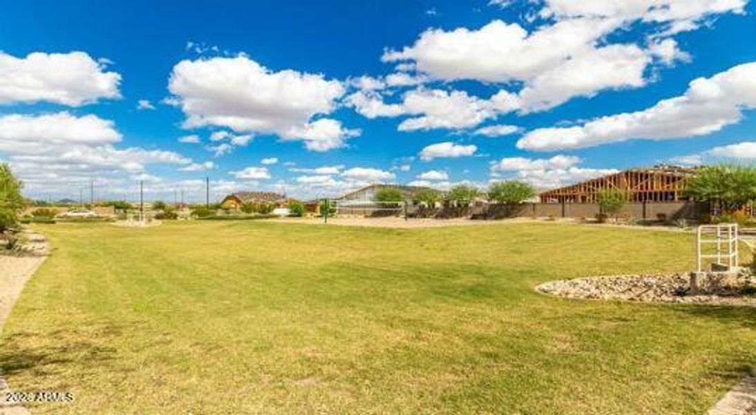 Los Cielos at Rancho Mercado Community