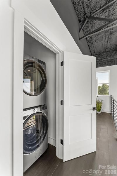 Image 41 of a home in .