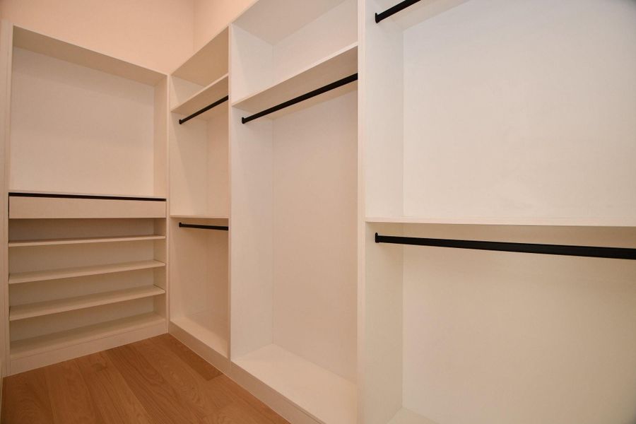 Image 44 of a home in .