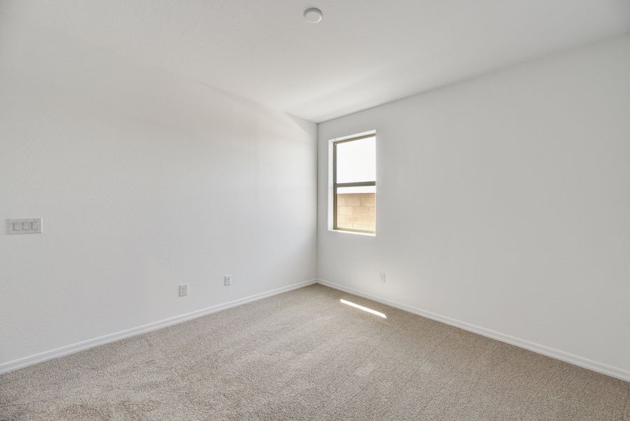 Spacious, unfurnished interior of a new home in Tirreno at IronWing, Litchfield Park (Image 18). Spacious, unfurnished interior of a new home in Tirreno at IronWing, Litchfield Park (Image 18).