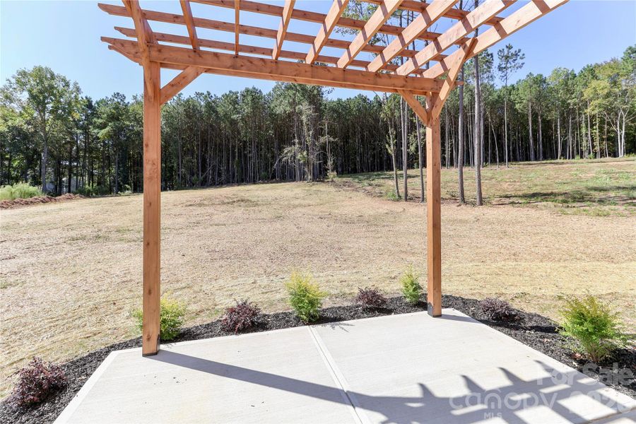 Community amenities in , Sherrills Ford (Image 33). Community amenities in , Sherrills Ford (Image 33).