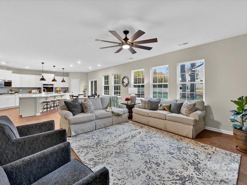 Gourmet Kitchen Upgrade with Quartz Counters