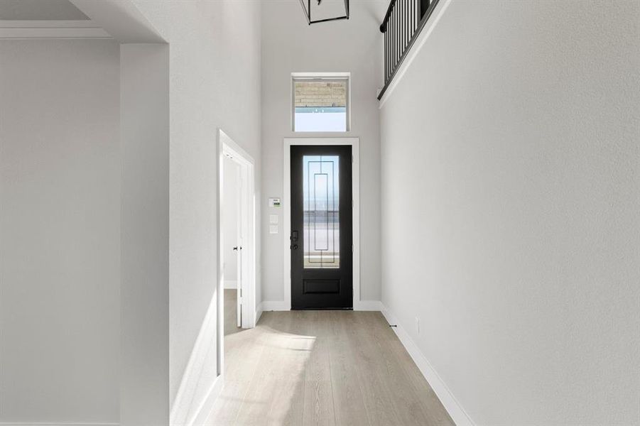 Spacious, unfurnished interior of a new home in Valencia on The Lake, Little Elm (Image 25).