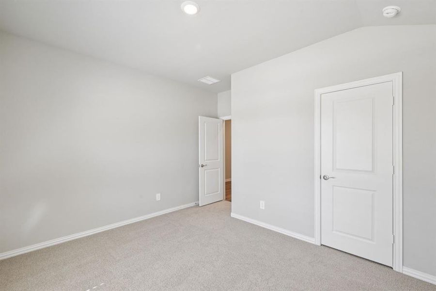Spacious, unfurnished interior of a new home in Westmoor, Sherman (Image 27). Spacious, unfurnished interior of a new home in Westmoor, Sherman (Image 27).