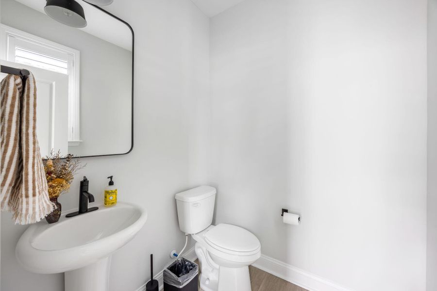 Furnished interior view inside a new home in Twin Lakes, Johns Island (Image 7).