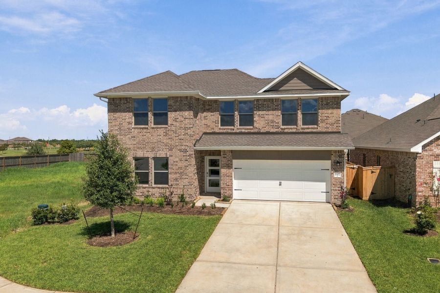 5br New Home in Angleton, TX. - Slide 2 5br New Home in Angleton, TX. - Slide 2