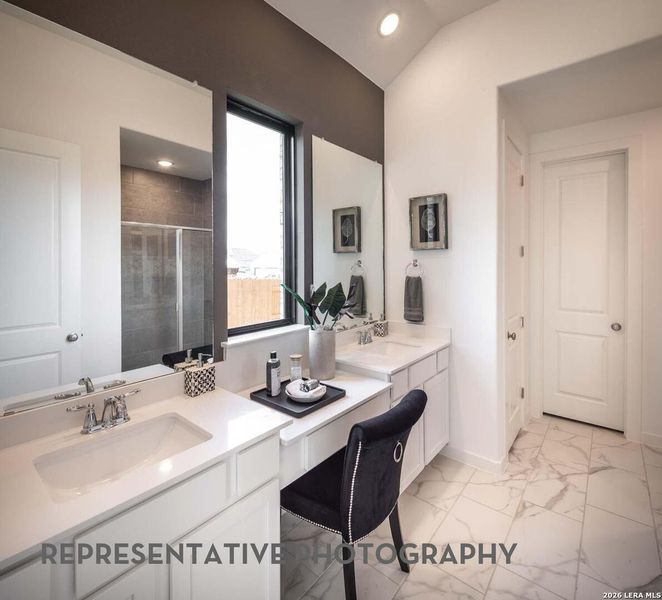 Furnished interior view inside a new home in Mayfair, New Braunfels (Image 12).