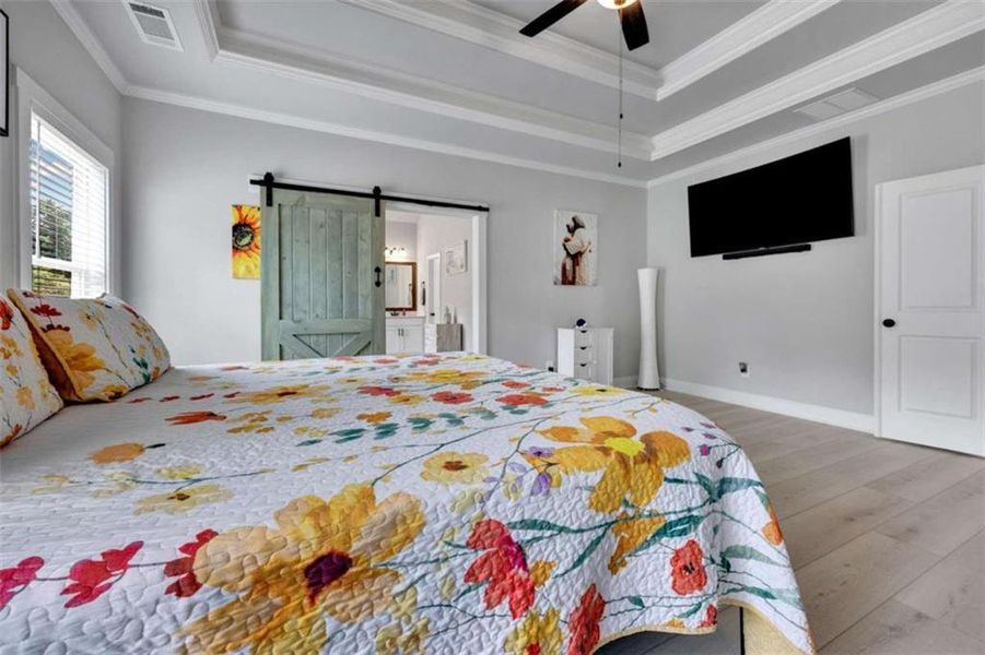 Furnished interior view inside a new home in , Monroe (Image 28).