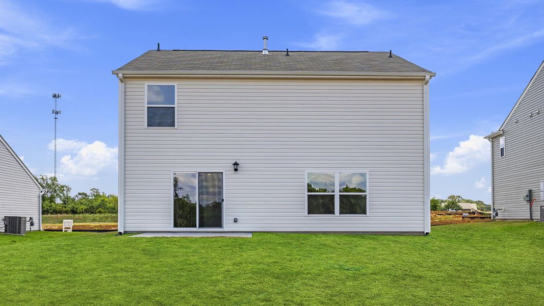 Exterior details and patio area of a home in Cedar Gap, Fountain Inn (Image 3).