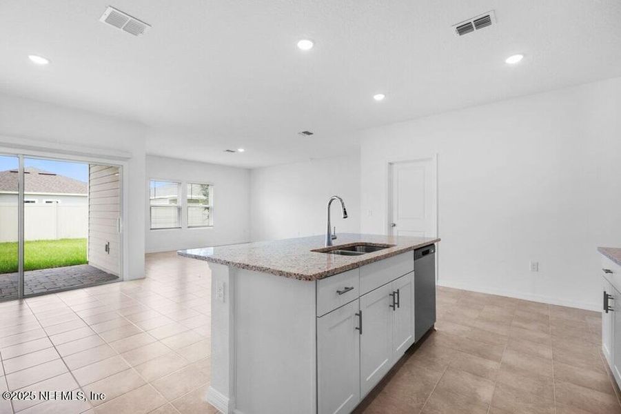Furnished interior view inside a new home in Coopers Meadow, Jacksonville (Image 10).