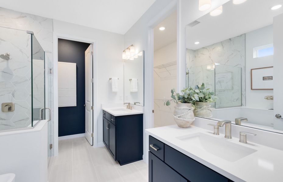 Representative furnished interior of a home built from the Concord by Pulte Homes in Waterstone at Halifax Plantation, Ormond Beach (Image 13).