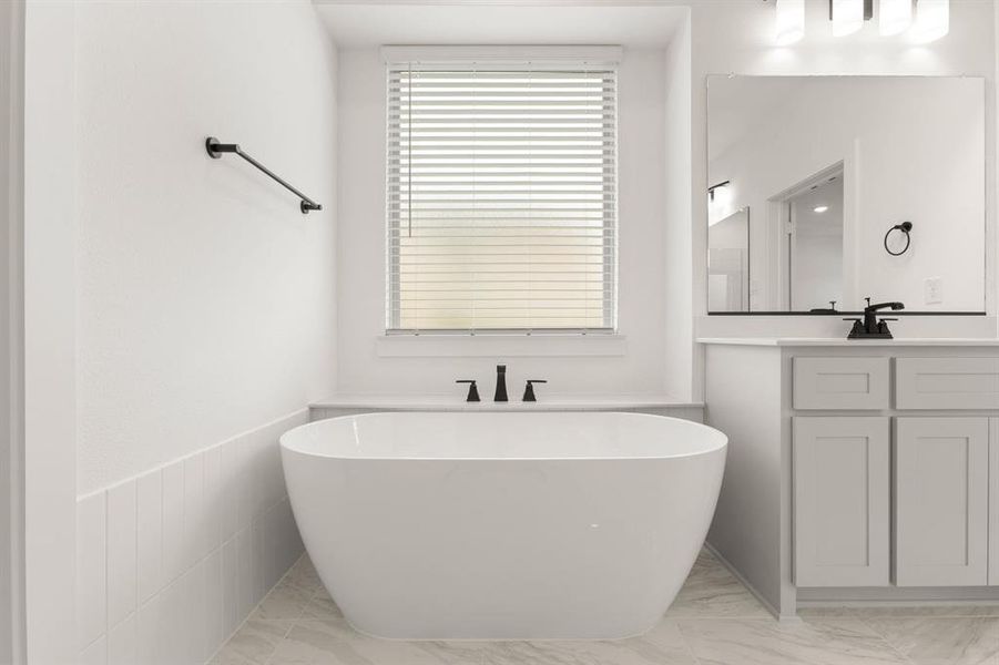 520 Elias-Primary Suite-6