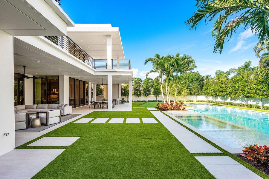 481_Thatch_Palm_Drive_33