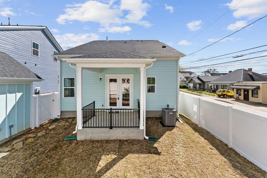 Exterior details of a home in Horry County Homes, Myrtle Beach (Image 3).