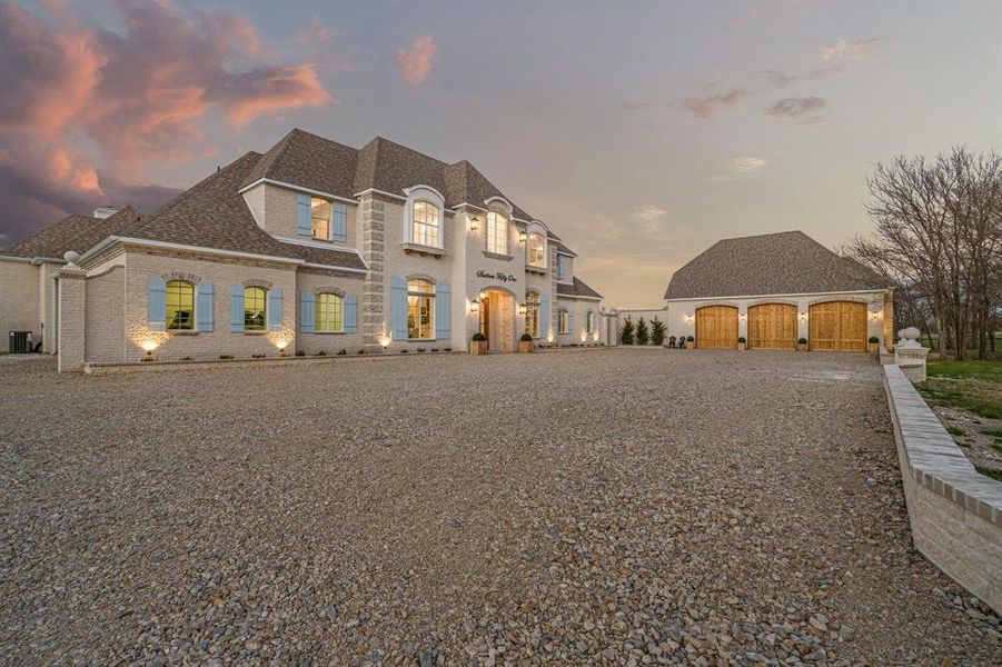 Exterior details and patio area of a home in , Aledo (Image 20).