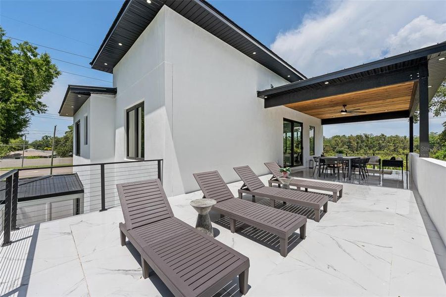 Exterior details and patio area of a home in , Tampa (Image 25).