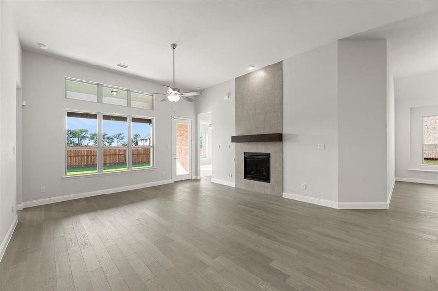 Spacious, unfurnished interior of a new home in River Ranch, Van Alstyne (Image 24). Spacious, unfurnished interior of a new home in River Ranch, Van Alstyne (Image 24).