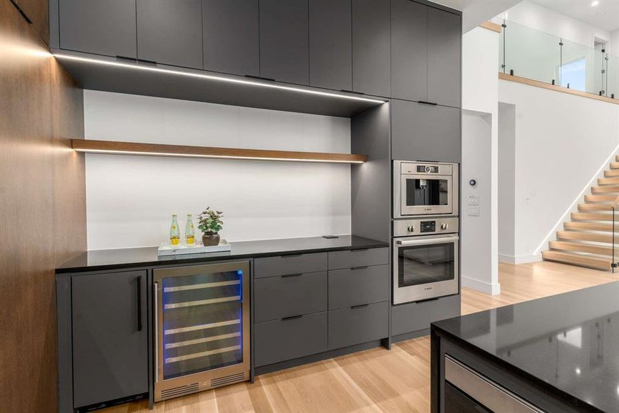 Furnished interior view inside a new home in , Dallas (Image 10).