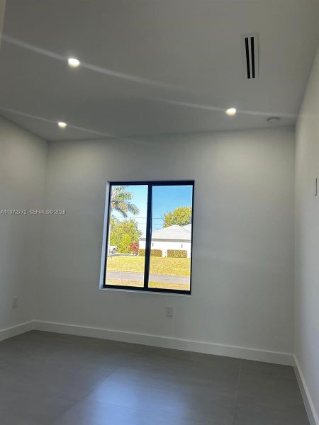 Spacious, unfurnished interior of a new home in , Cape Coral (Image 28). Spacious, unfurnished interior of a new home in , Cape Coral (Image 28).