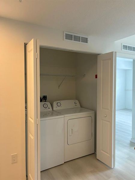 Furnished interior view inside a new home in , Orlando (Image 17). Furnished interior view inside a new home in , Orlando (Image 17).