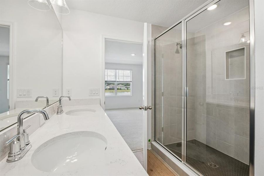 Furnished interior view inside a new home in , Winter Garden (Image 13).