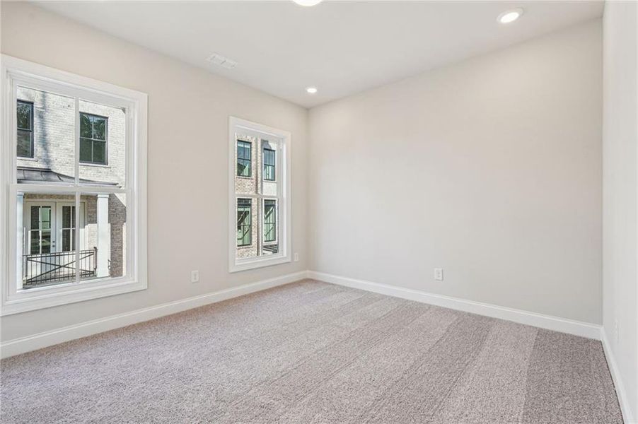 Spacious, unfurnished interior of a new home in Byers Park, Alpharetta (Image 41).