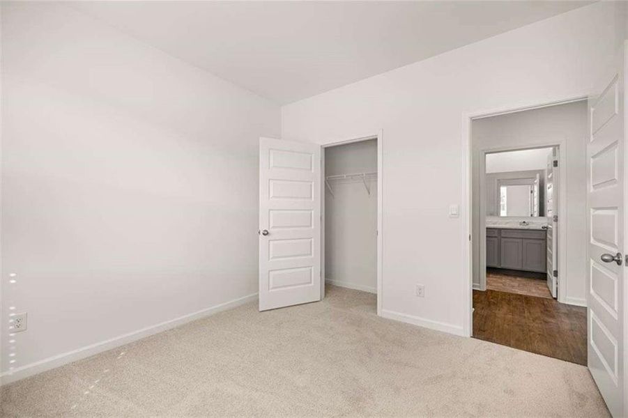 Spacious, unfurnished interior of a new home in Preserve at Dove Creek, Statham (Image 35).