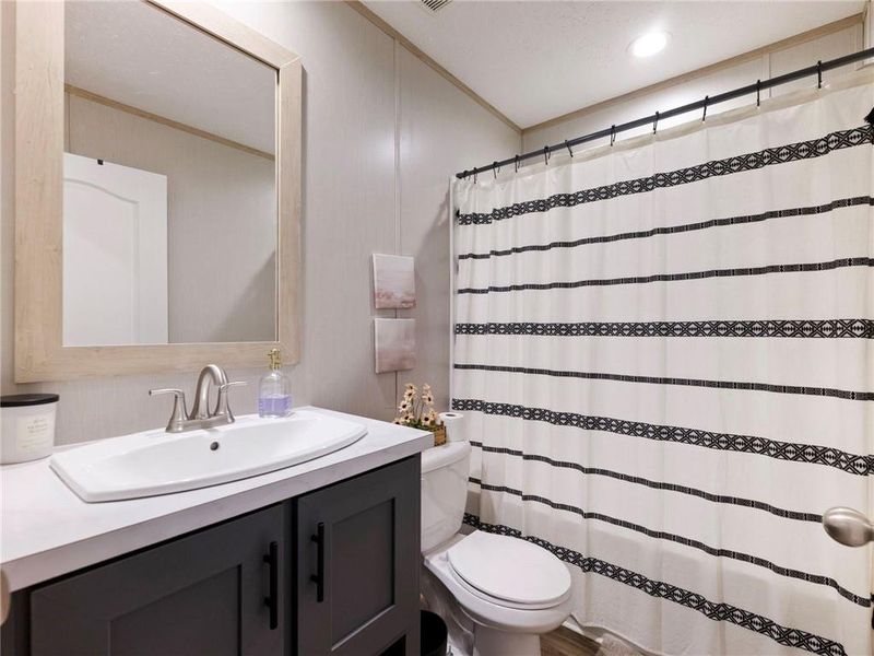 Furnished interior view inside a new home in , Danielsville (Image 10).