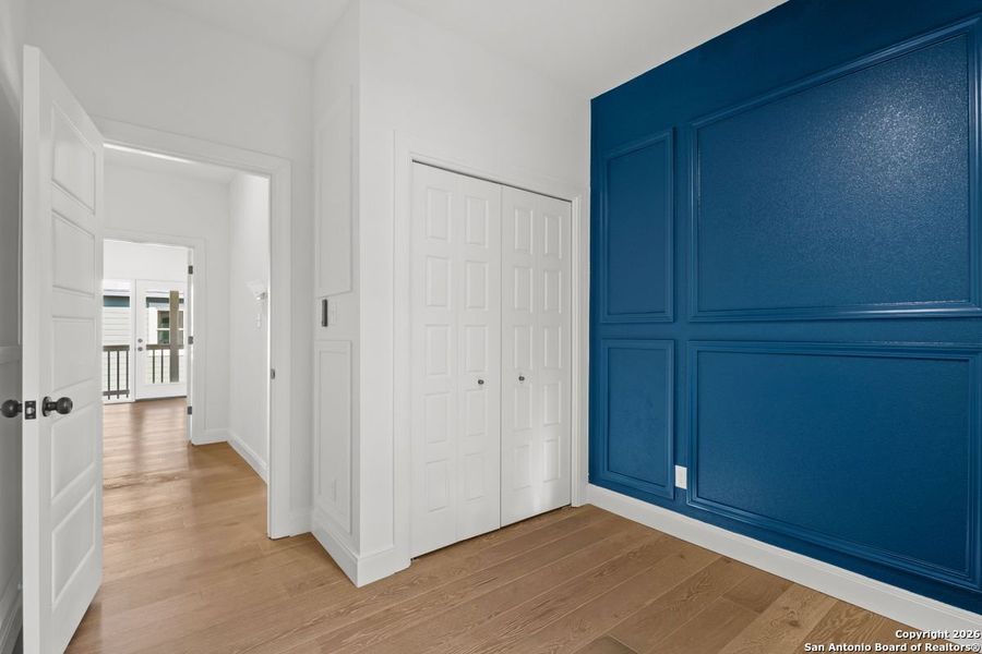 Spacious, unfurnished interior of a new home in , San Antonio (Image 16).