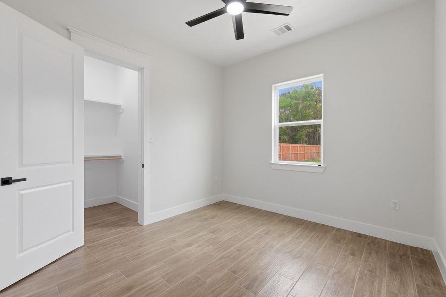 Spacious, unfurnished interior of a new home in , Dayton (Image 34).