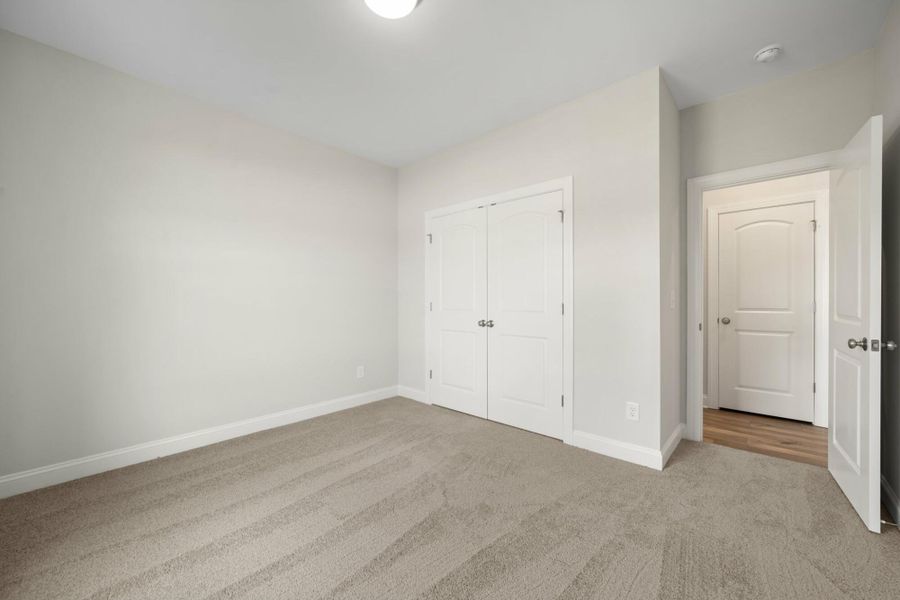 Spacious, unfurnished interior of a new home in Hopewell Garden, Winston-Salem (Image 17).