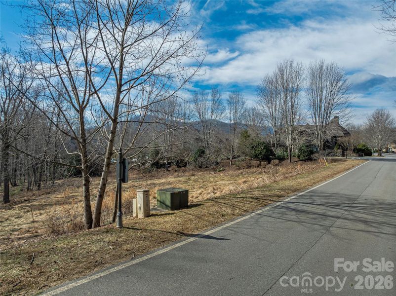 Natural landscape and outdoor views near  in Arden (Image 9).