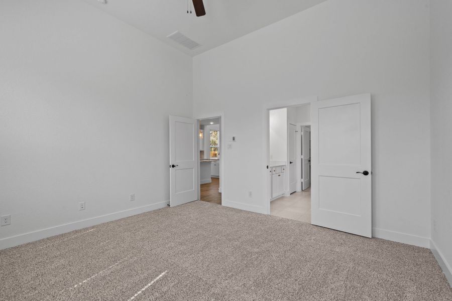 Spacious, unfurnished interior of a new home in The Woodlands Hills, Willis (Image 23). Spacious, unfurnished interior of a new home in The Woodlands Hills, Willis (Image 23).