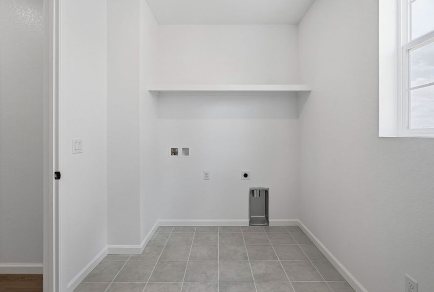Spacious, unfurnished interior of a new home in The Town Collection at Independence, Elizabeth (Image 22). Spacious, unfurnished interior of a new home in The Town Collection at Independence, Elizabeth (Image 22).