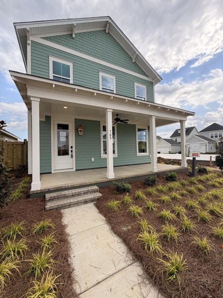 Exterior details and patio area of a home in , Summerville (Image 27).
