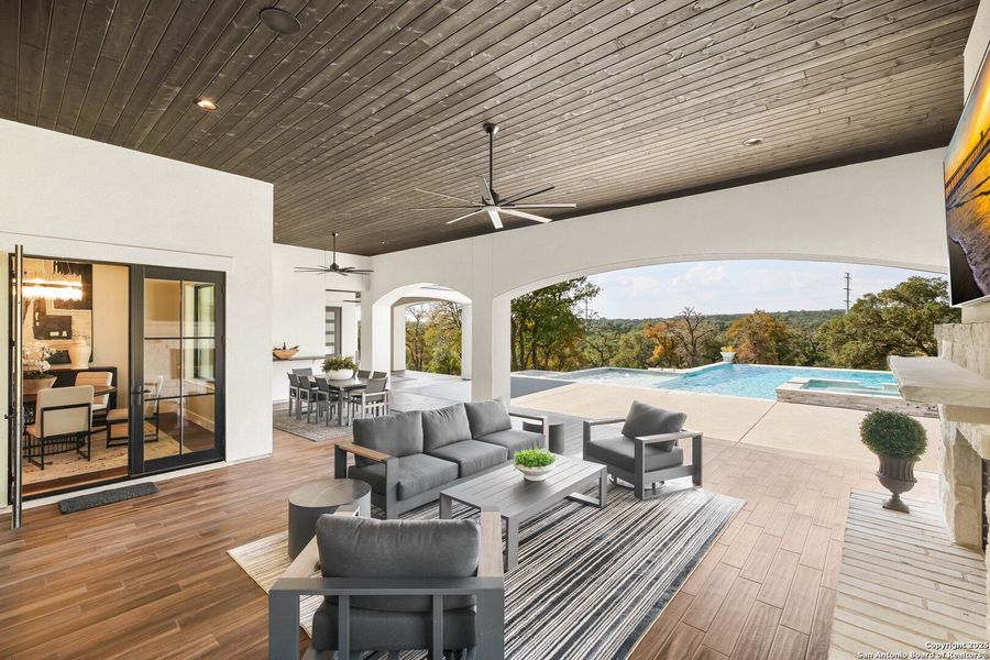 Community amenities in , Fredericksburg (Image 33). Community amenities in , Fredericksburg (Image 33).