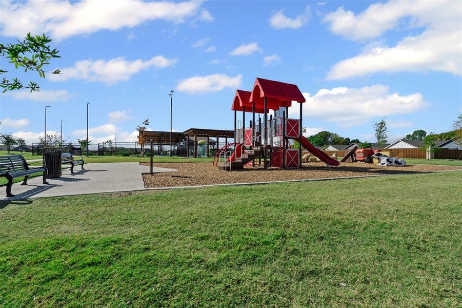 Community amenities in , Princeton (Image 25).