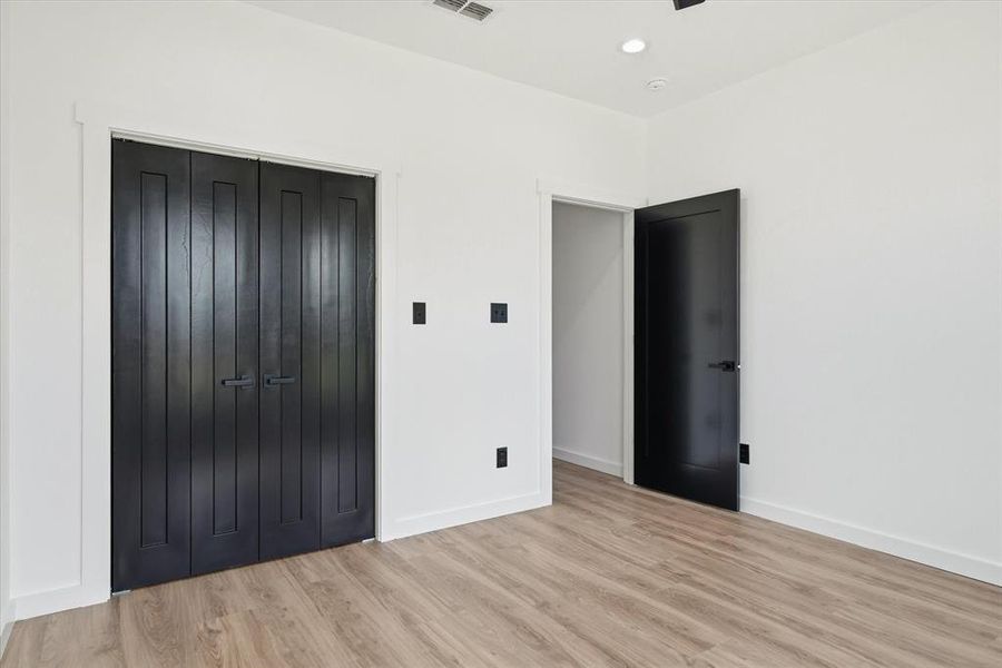 Spacious, unfurnished interior of a new home in , Eustace (Image 19).