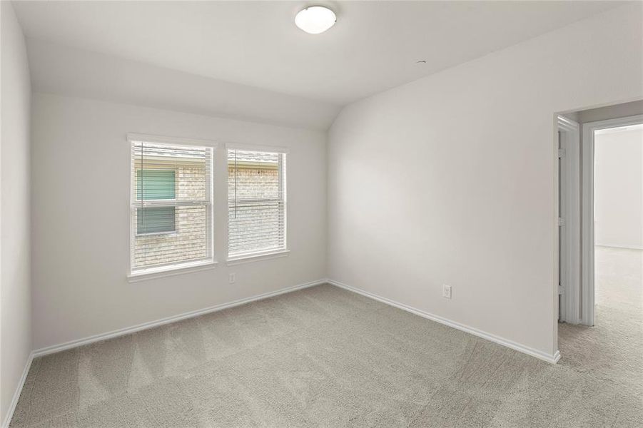 12. 5426 Runnel - Game