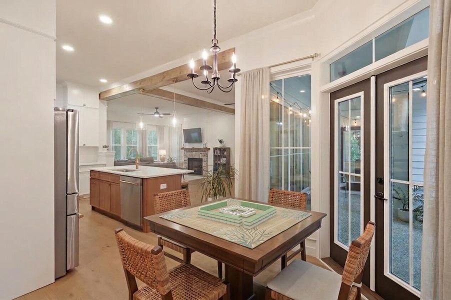 Furnished interior view inside a new home in , Seabrook (Image 53).