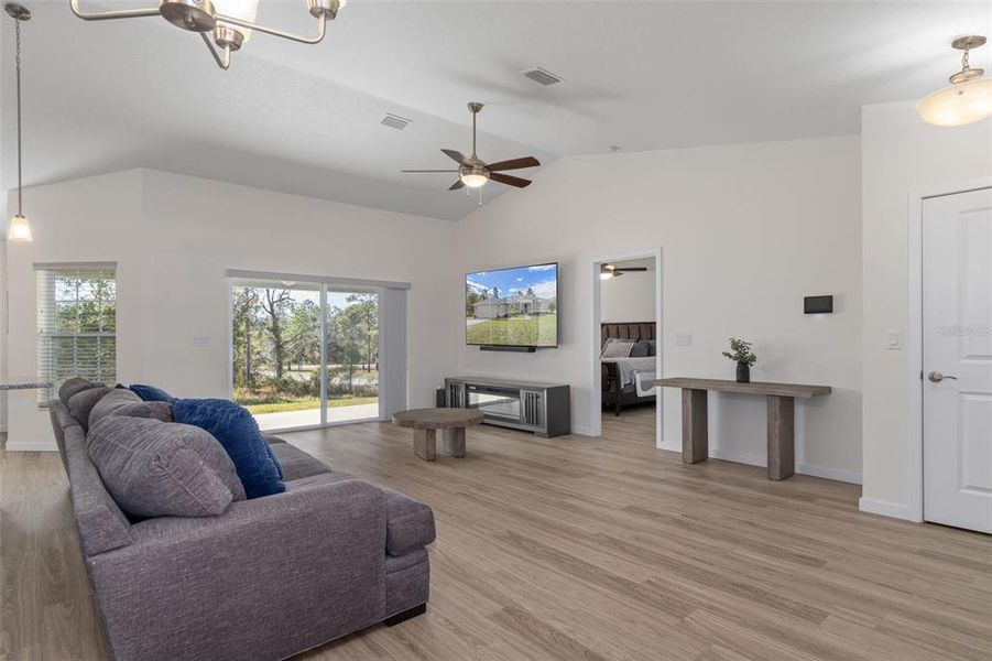 Image 34 of a home in .