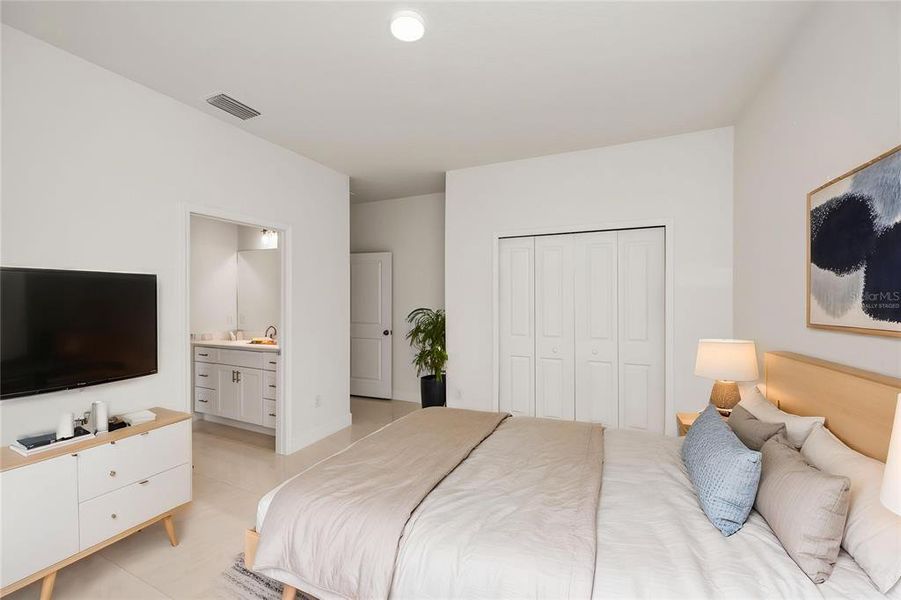 Furnished interior view inside a new home in , Port Charlotte (Image 16).