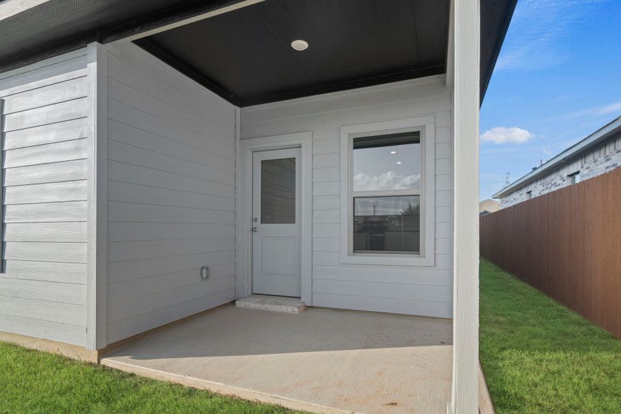 New Home in Heartland, TX.  - Slide 8