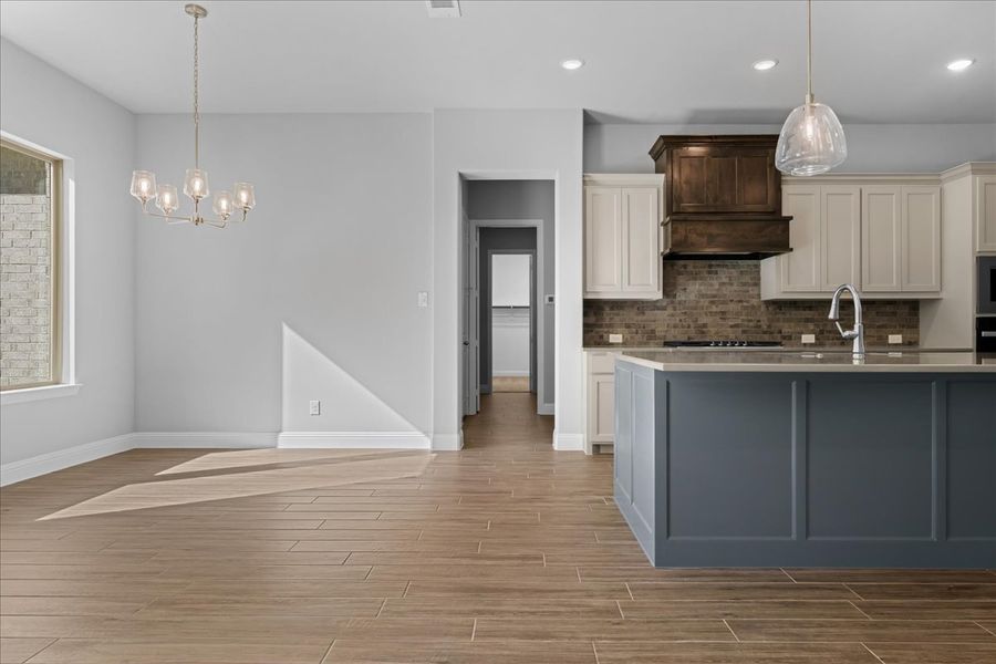 Furnished interior view inside a new home in Spring Valley Ranch, Paradise (Image 10).